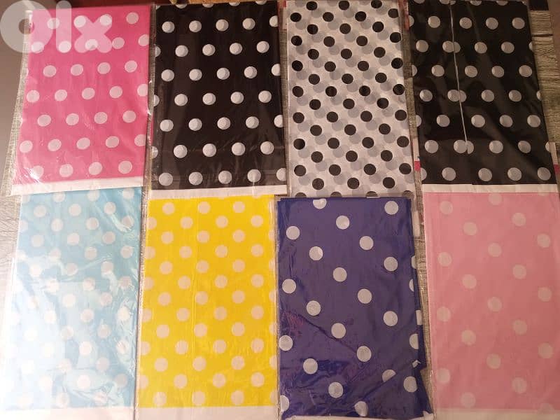 party table covers 1