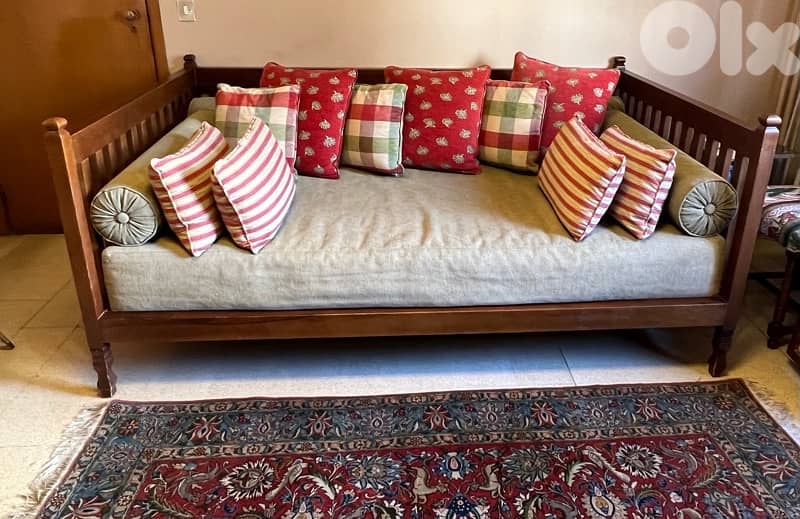Sofa bed (Divan-lit) wood 1