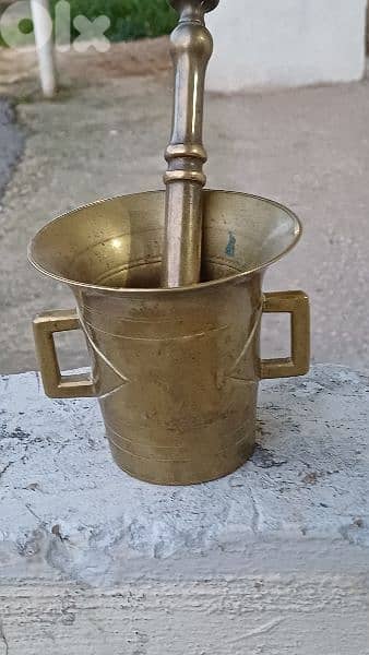 antique 0