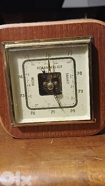 antique 8