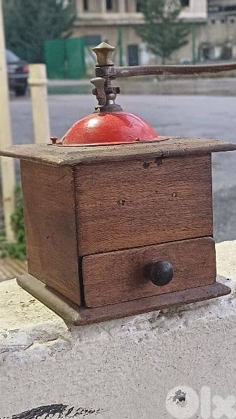 antique 4