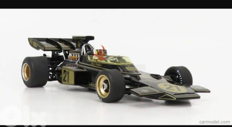 Lotus 72D (Dave Walker 1972) diecast car model 1;18. 3