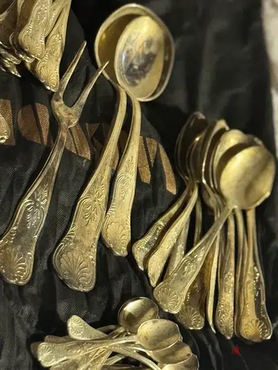 طقم انتيك فضّة كامل ملاعق و شوك