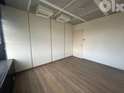 L14779-90 SQM Office for Rent in Hamra, Ras Beirut