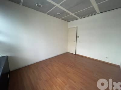 L14780-70 SQM Office for Rent in Hamra, Ras Beirut