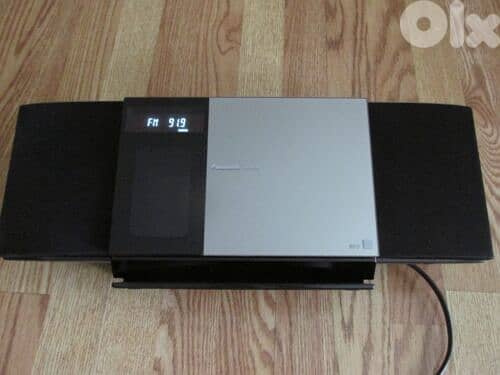 Panasonic SC-HC30 CD MP3 Player 0