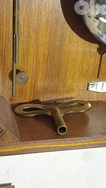 antique 9
