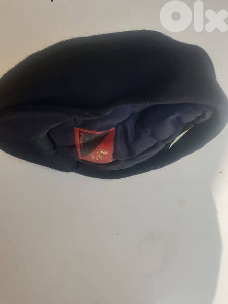 vintage authentic casquette, in very very excellent condition 2