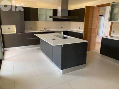 Apartment for sale in Waterfront/ Terrace/ Decorated