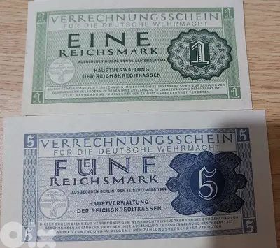 Nazi German set of two Banknotes 1 &5 Reich Mark WWII Hitler year 1944