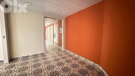 4 Rooms Office For Rent in Verdun4 غرف مكتب للإيجار في فردان 4 Rooms Office For Rent in Verdun4 غرف مكتب للإيجار في فردان