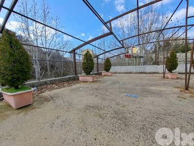 Hrajel 750m2 | 1000m2 Terrace | Restaurant | Two Building | DA |
