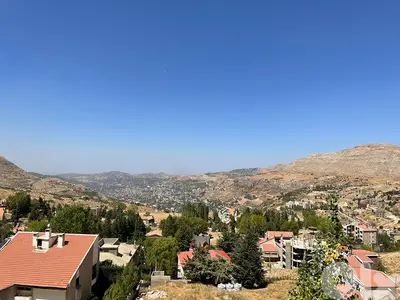 Villa for sale in Ouyoun El Siman/ Amazing view/ Pool / Decorated/ Fur