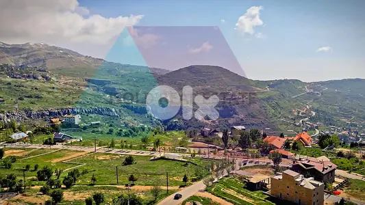 Beautiful 100m2 House on 1316m2+ open mountain view for sale in Faraya