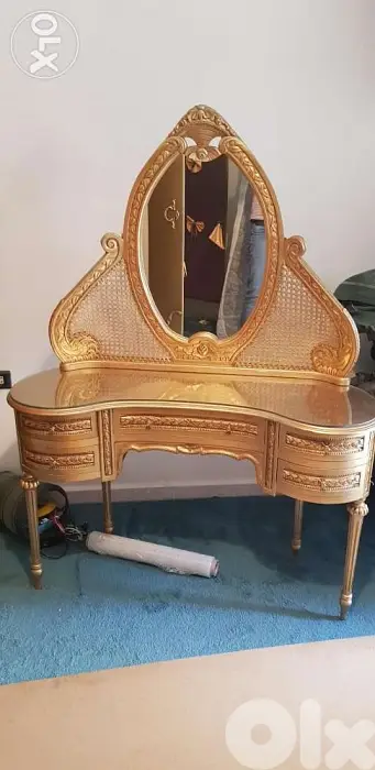 اثاث منزلي للبيع نقل علينا