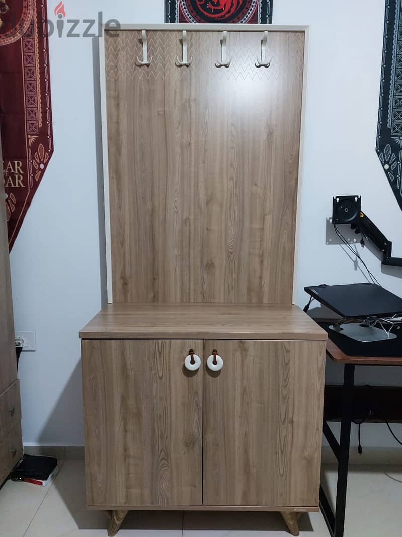 Istikbal  Closet With Hanger Console 4