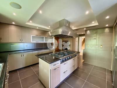 TRIPLEX IN JNAH WITH TERRACES , POOL (700SQ) 4 MASTER BEDS , (JN-621)