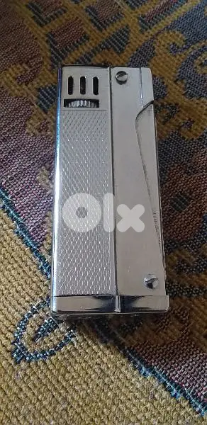 قداحة جديدة غير مستعمله  سعرها 20$