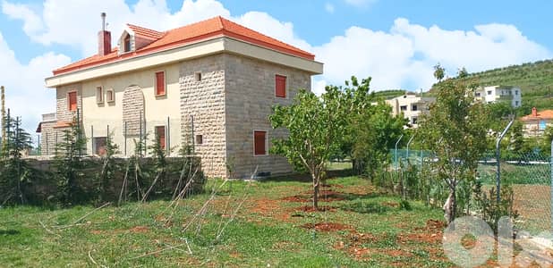L09270-Fully decorated villa for rent in Faytroun