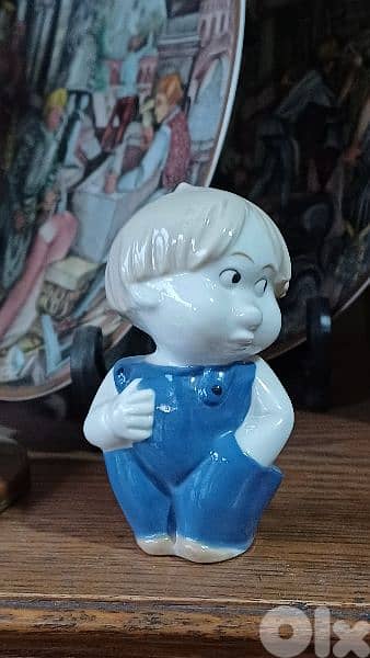 antique 0