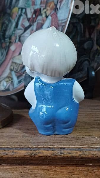 antique 5