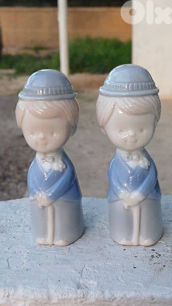 antique 4