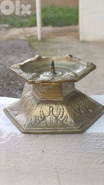 antique 0