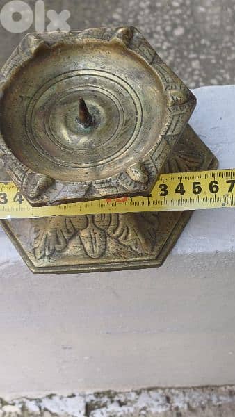antique 8