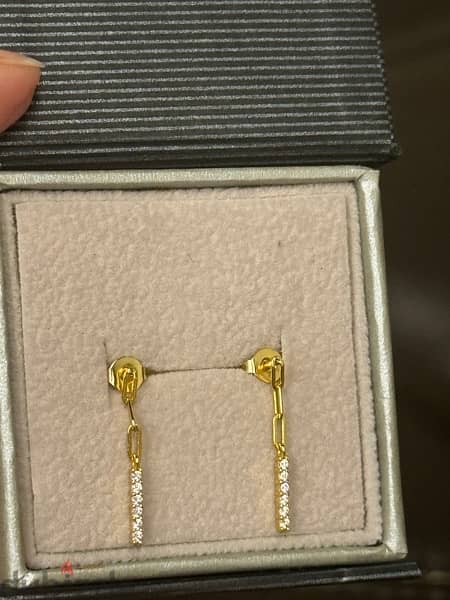 earings , high classy , gold color حلق لون ذهبي 2