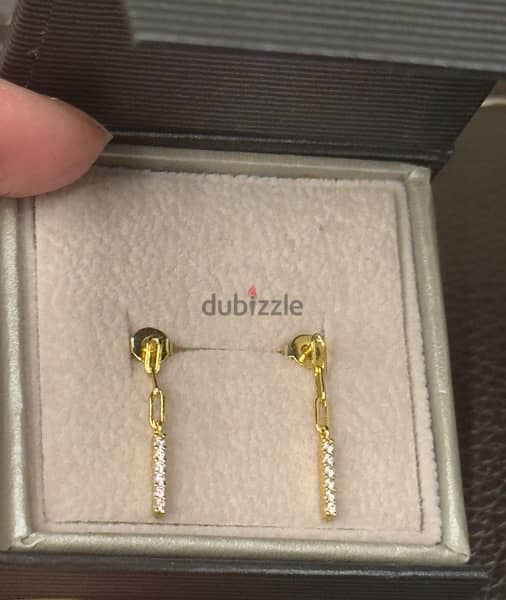 earings , high classy , gold color حلق لون ذهبي 4