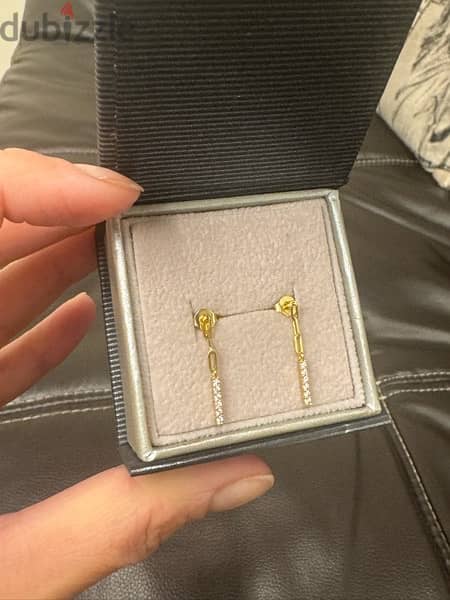 earings , high classy , gold color حلق لون ذهبي 6