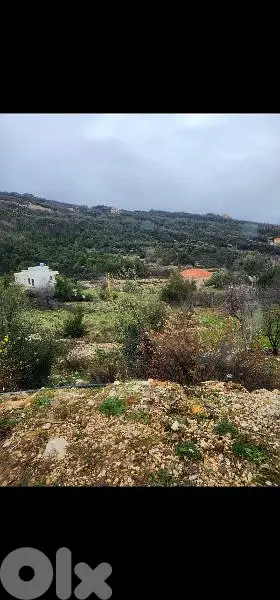 land for sale in mechmech . أرض للبيع في مشمش جبيل