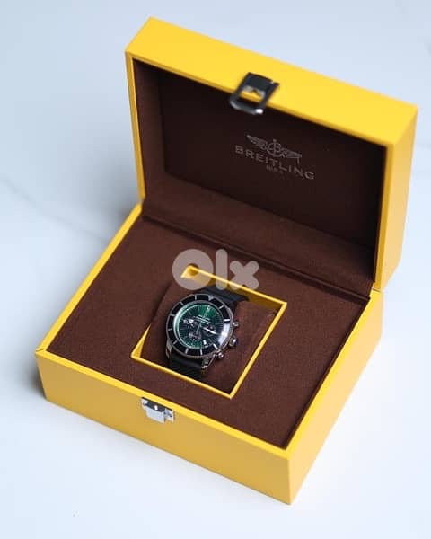 Aaa high quality with swiss movement 6