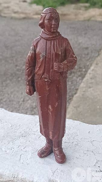 antique 10