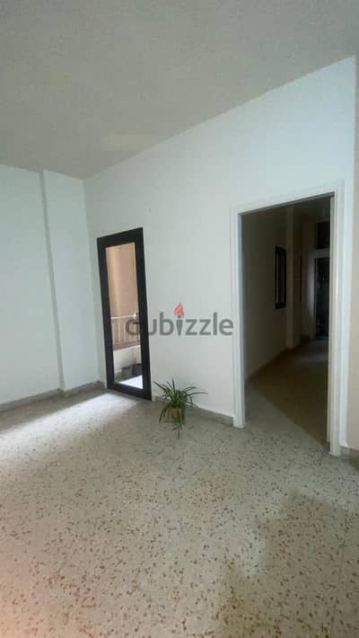 Apartment for sale in Dora شقة للبيع في الدورة