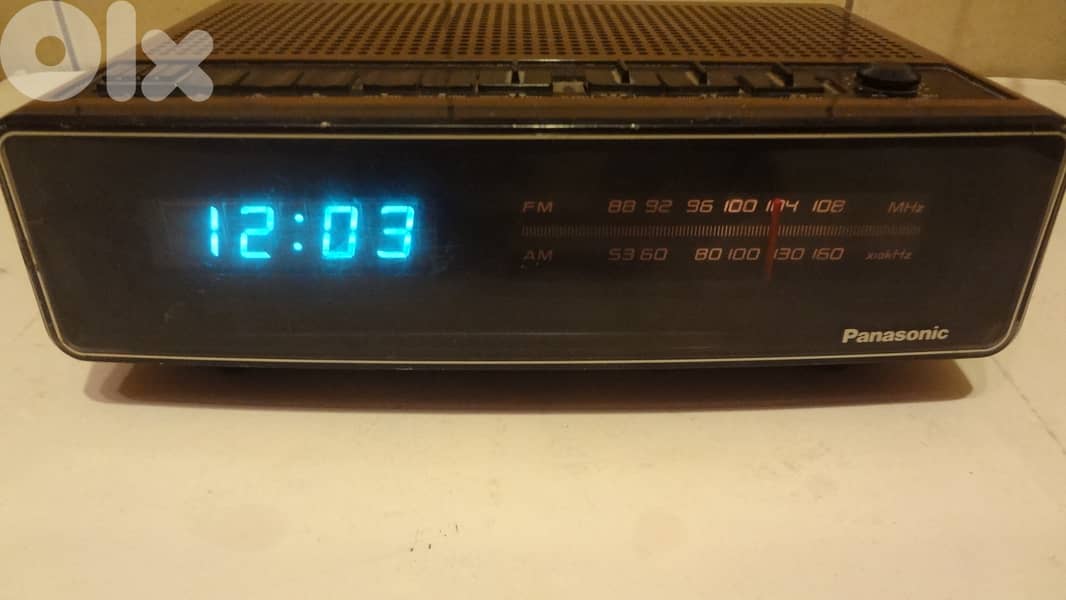 Panasonic vintage radio alarm clock RC-100 working VG 2
