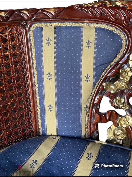 Vintage Salon : 4 sofas one seater + sofa two seaters 9