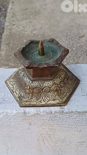 antique 0