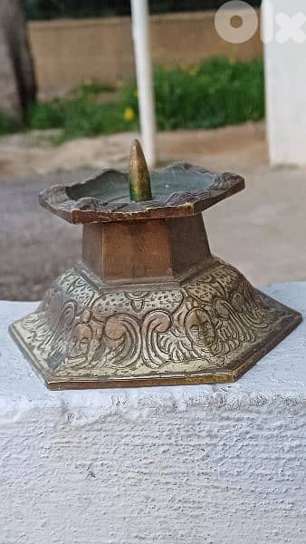 antique 6
