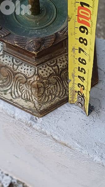 antique 7