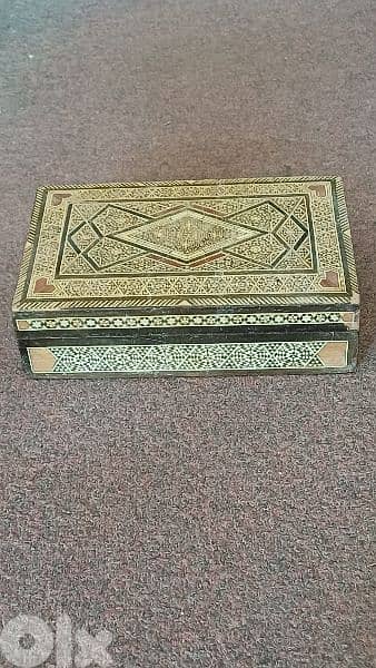antique 0