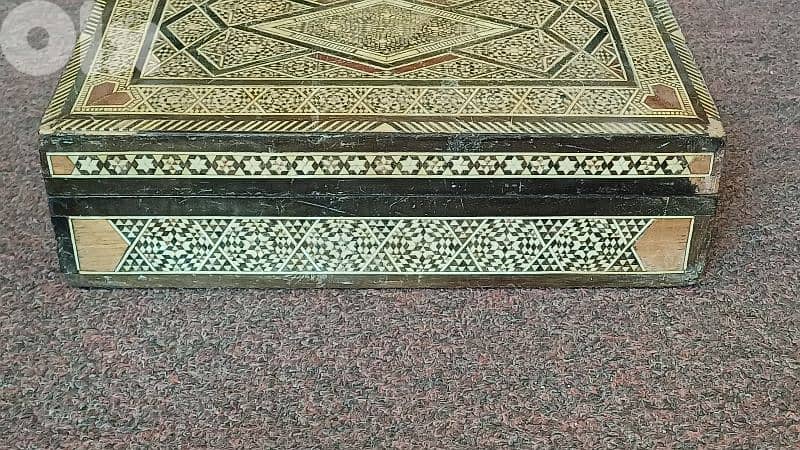 antique 3