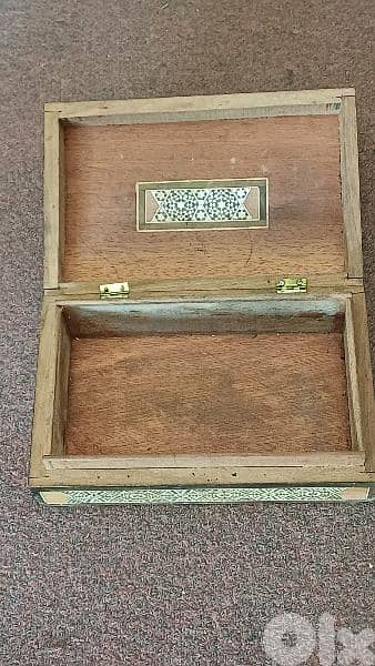 antique 7
