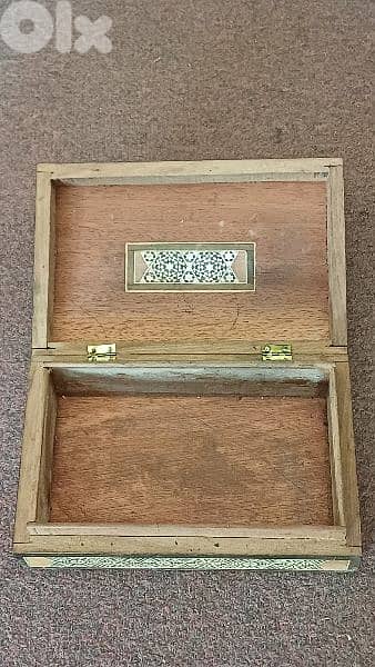 antique 8