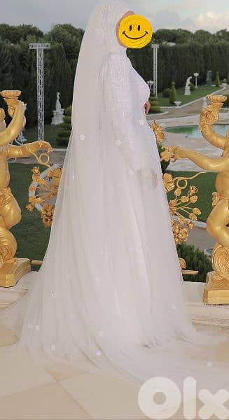 costum made wedding dress 0