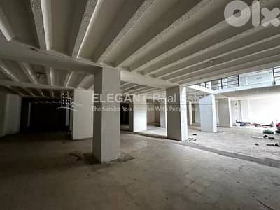 Spacious Showroom | Prime Location