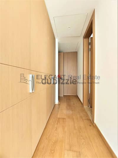 Spacious with Panoramic Sea View & 24/7 Electricity !