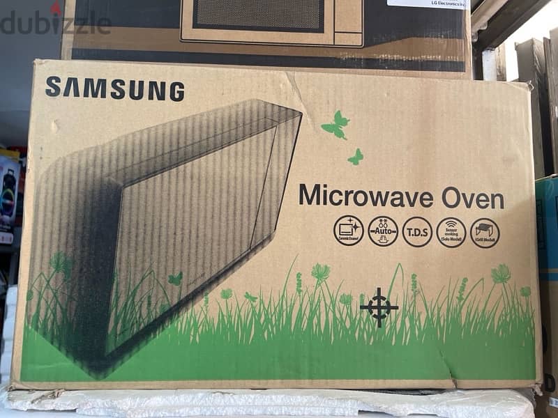 Samsung 40L Mirror Glass Microwave Oven 1