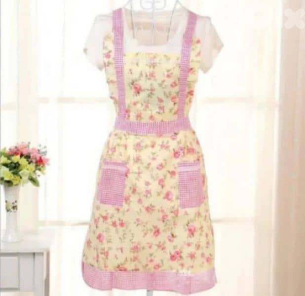 beautiful Italian kitchen aprons! 2