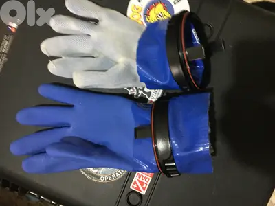 Dexter gloves for diving